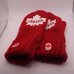 Hudson's Bay Canada 2012 Red Mittens/Mitaines Rouges